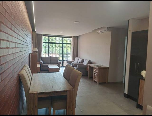 2 BEDROOM PROPERTY TO RENT IN MENLO PARK